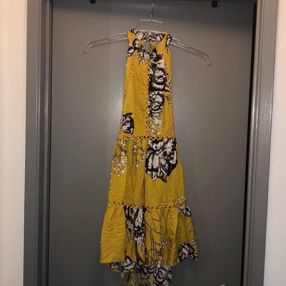 Flirty yellow dress